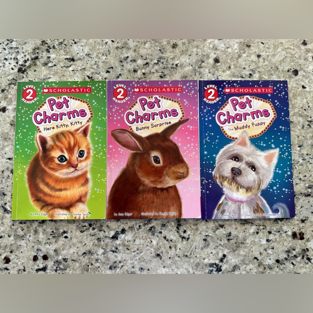 Scholastic Pet Charms Reader Set level 2 kitty bunny puppy K-2nd grade 3 books